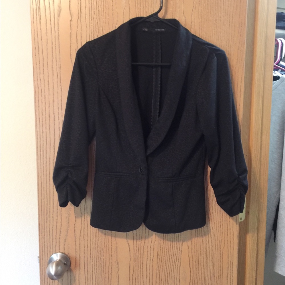 Lightweight Maurice’s blazer